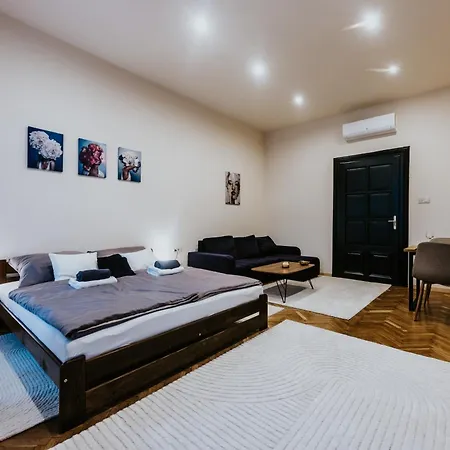Apartment Soho *